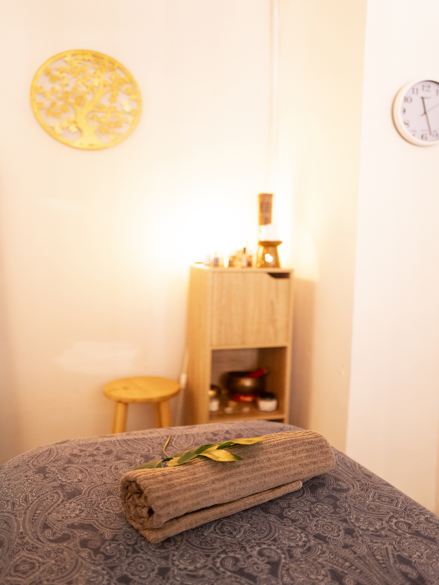 LANDAU_NATURE_ENERGY_MASSAGE_OUT25_07